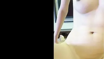 极品身材的美女空姐【上篇】穿上黑丝和学生制服，把金主爸爸伺候好了才能要礼物