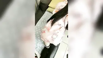 专属小女友00后双马尾萝莉【上篇】微毛粉嫩小穴，跳蛋振动棒齐上场，娇小身材扶细腰后入，萝莉型中的极品