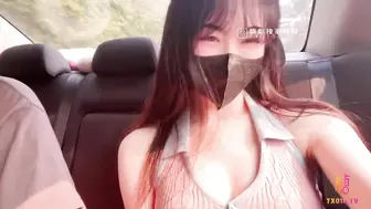最新超人气极品网红美少女▌不见星空▌周末真空逛街 阳台边露出性爱 美妙呻吟精液都被榨干了(1)