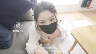 【8月速递】NANA-ntr续集出轨之后被老公凌辱调教油亮的大屁股，手指玩弄肛门