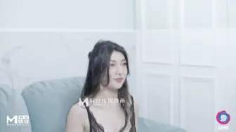 渡边传媒DB-001九头身美少女-朵儿