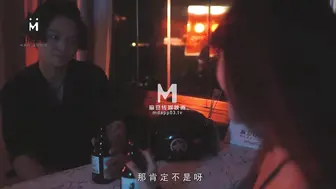 麻豆出品X猫爪影像，MMZ-036.赵一曼.修车艳遇.床上交流摩托爱好.