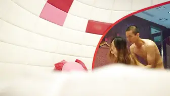 台湾情侣泄密，开发小女友把她玩成小母狗