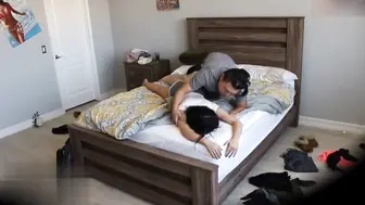 趁哥哥出差操了嫂子　嫂子身材实在太棒了
