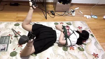 超变态捆绑调教 行刑式捆绑紧得爆炸