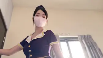 连续上多天班的空姐，一回到家就对宅男猛烈骑乘
