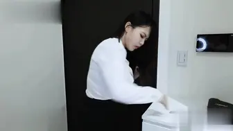 大波御姐FO极品网红Nina倪娜最新作 崩坏的英文老师 三种不同的性感服装 激情性爱中出内射