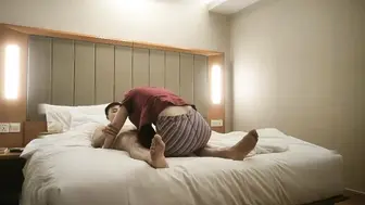 黑衣少妇啪啪，口交舔弄上位骑坐