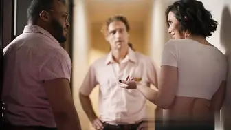成人时间 - 辣妻凯西·卡尔弗特 （Casey Calvert） 的角质姻亲 AIRTIGHT GANGBANG BUKKAKE 在丈夫的帮助下让她