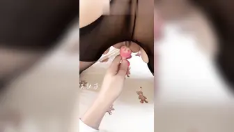 极品网红 #美杜莎 天鹅湖露出事件门 网友认出男主是奇虎公司高管