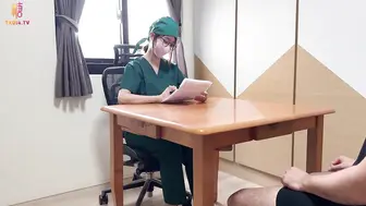 【医院捐精上】 大奶医生手淫取精