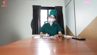 【淫荡护士】医院捐精下 巨乳医生蜜穴取精 让患者直接内射